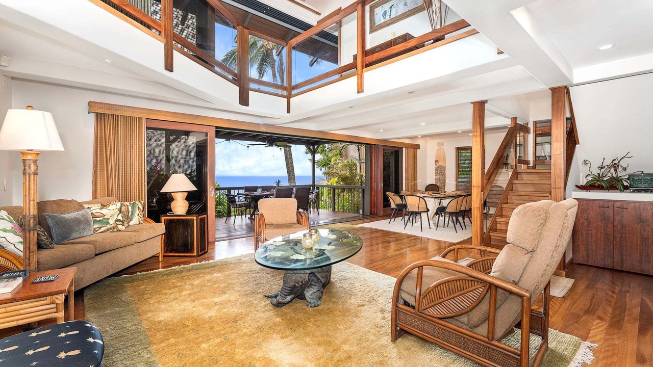 Photo of Bedroom in Kahaluu Bay