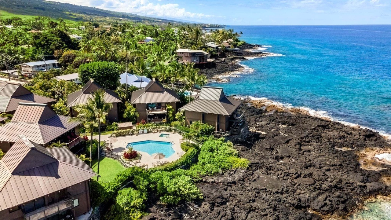 Photo of Outdoor in Kahaluu Bay
