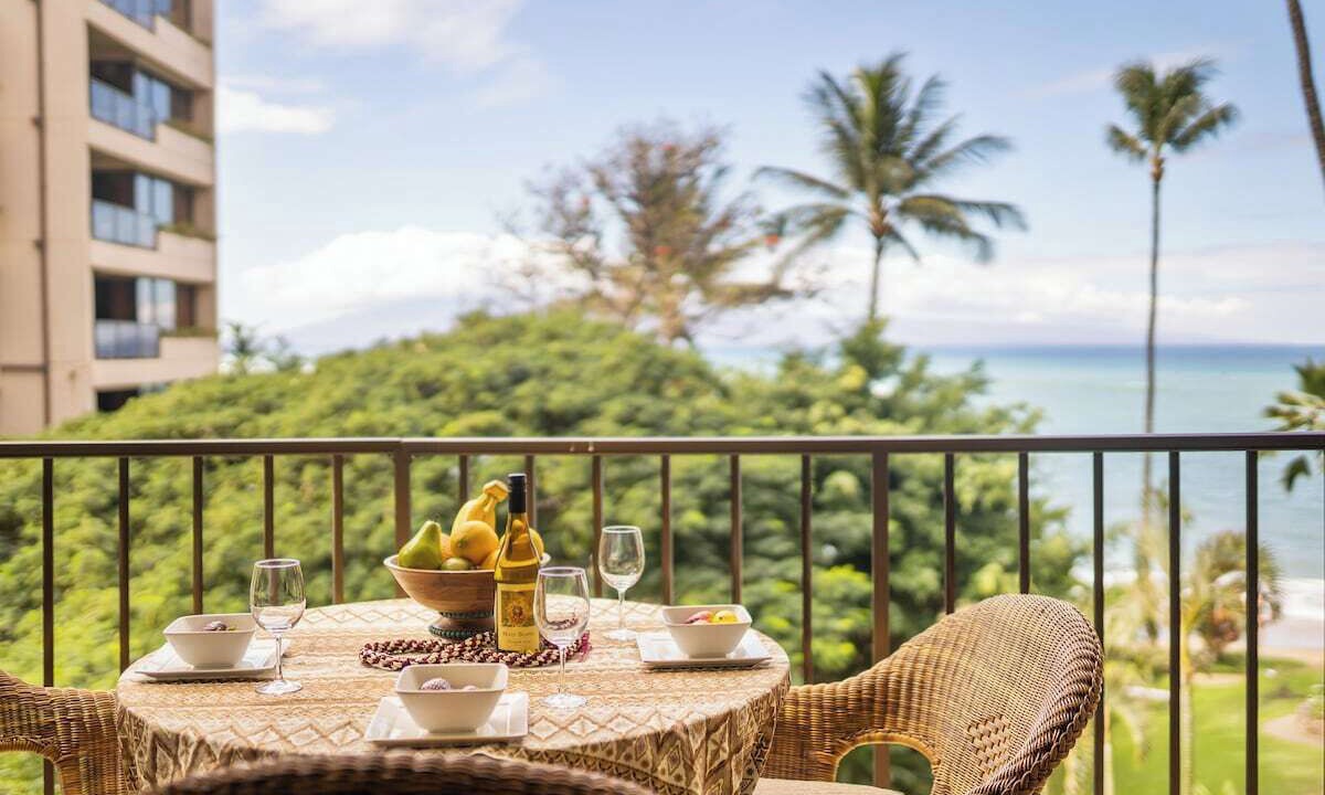 Photo of Others in Kahana