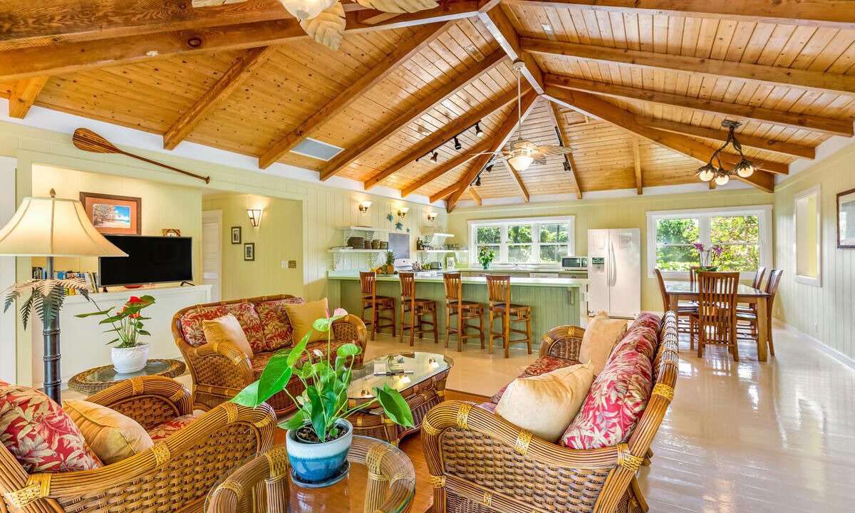 Photo of Bedroom in Wainiha