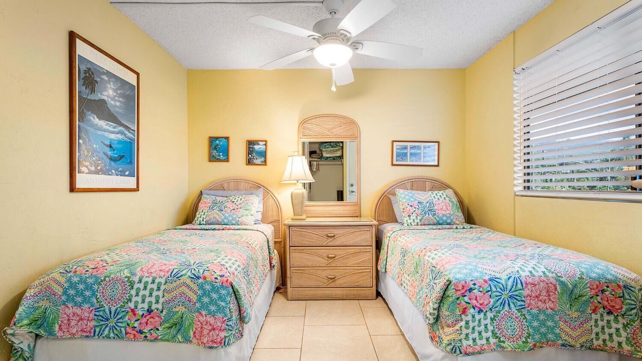 Photo of Bedroom in Kahaluu Bay