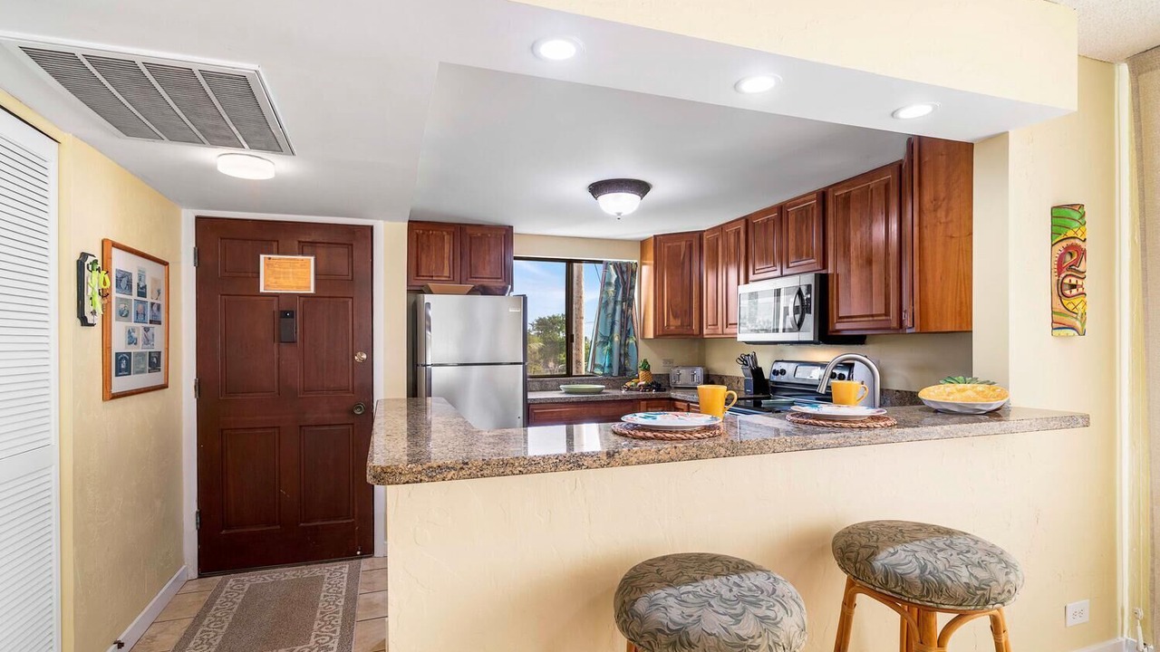 Photo of Kitchen in Kahaluu Bay