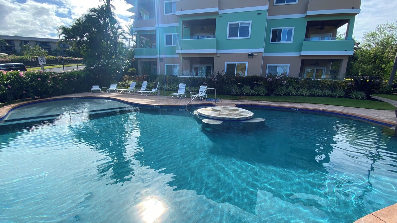 Photo of Outdoor in Kahaluu Bay