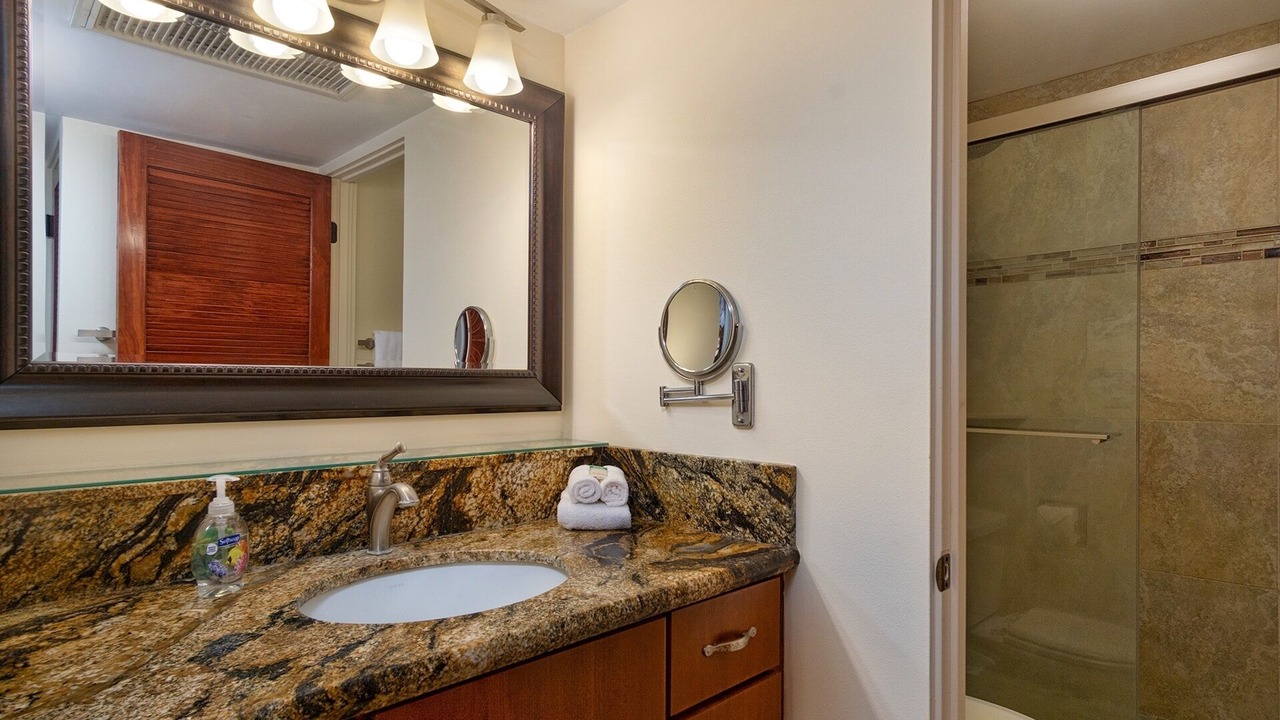 Photo of Bathroom in Historic Kailua Village
