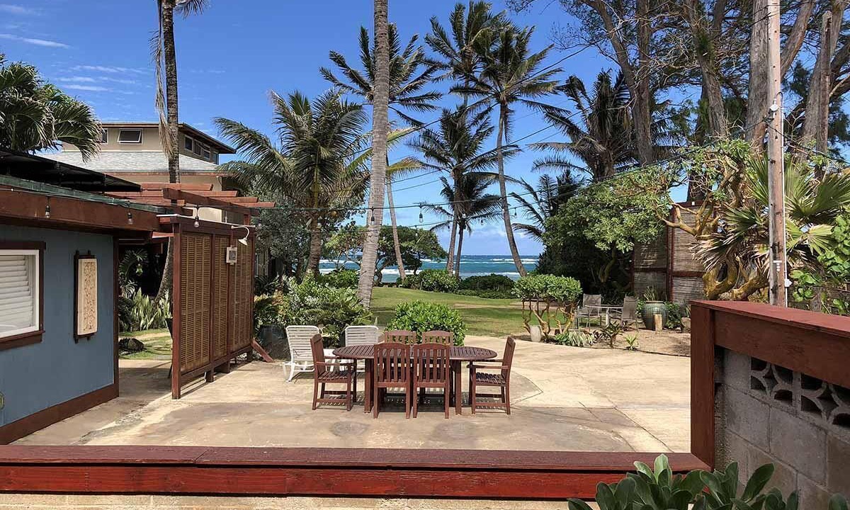 Photo of Others in Laie