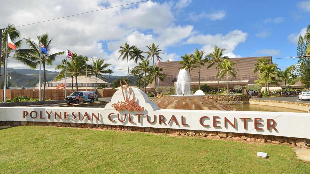 Photo of Others in Laie