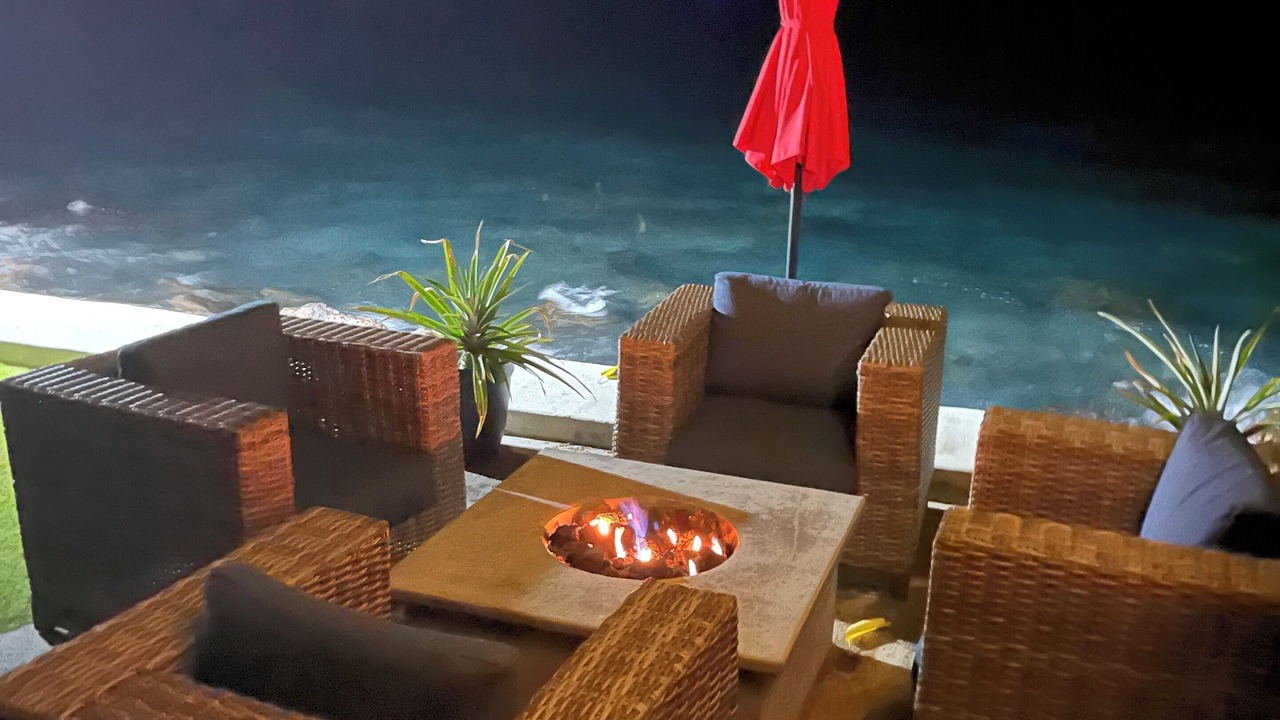 Photo of Patio Balcony in Kahaluu Bay