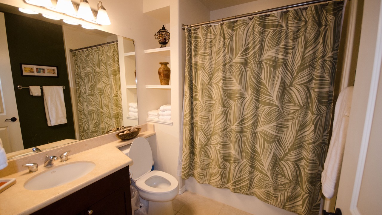 Photo of Bathroom in Waikoloa
