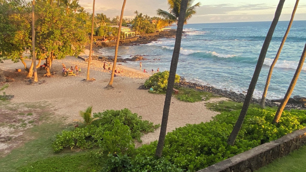 Photo of Others in Historic Kailua Village