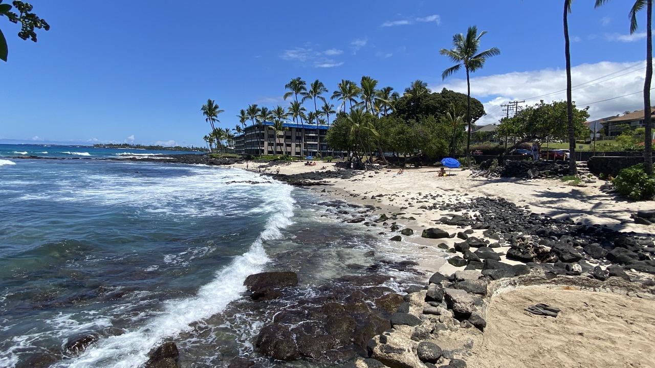 Photo of Others in Historic Kailua Village
