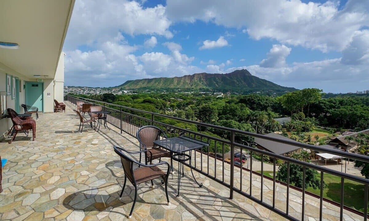 Photo of Patio Balcony in Waikiki