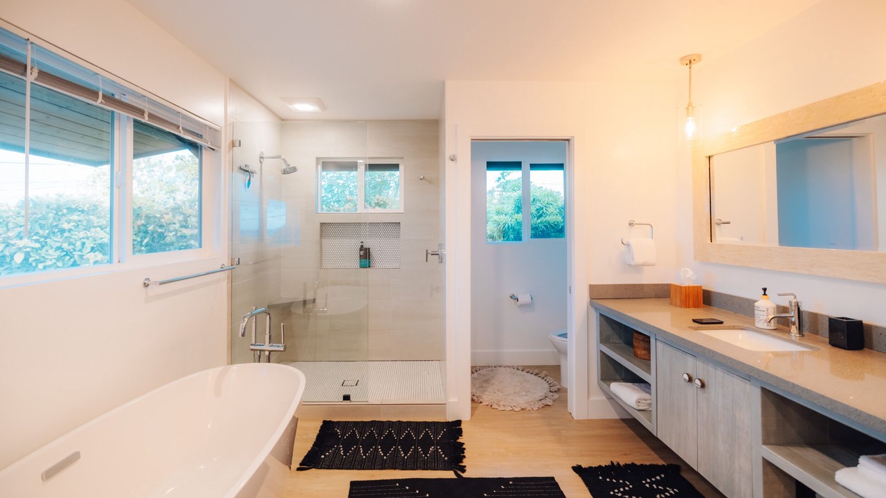 Photo of Bathroom in Paia