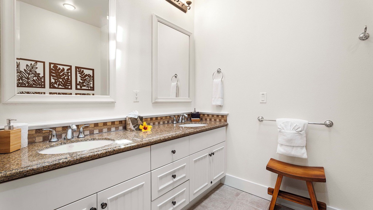 Photo of Bathroom in Kulalani