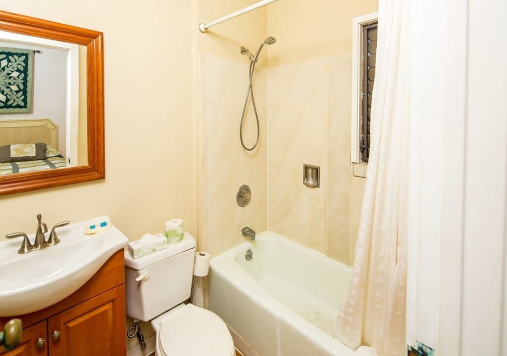 Photo of Bathroom in Lihue