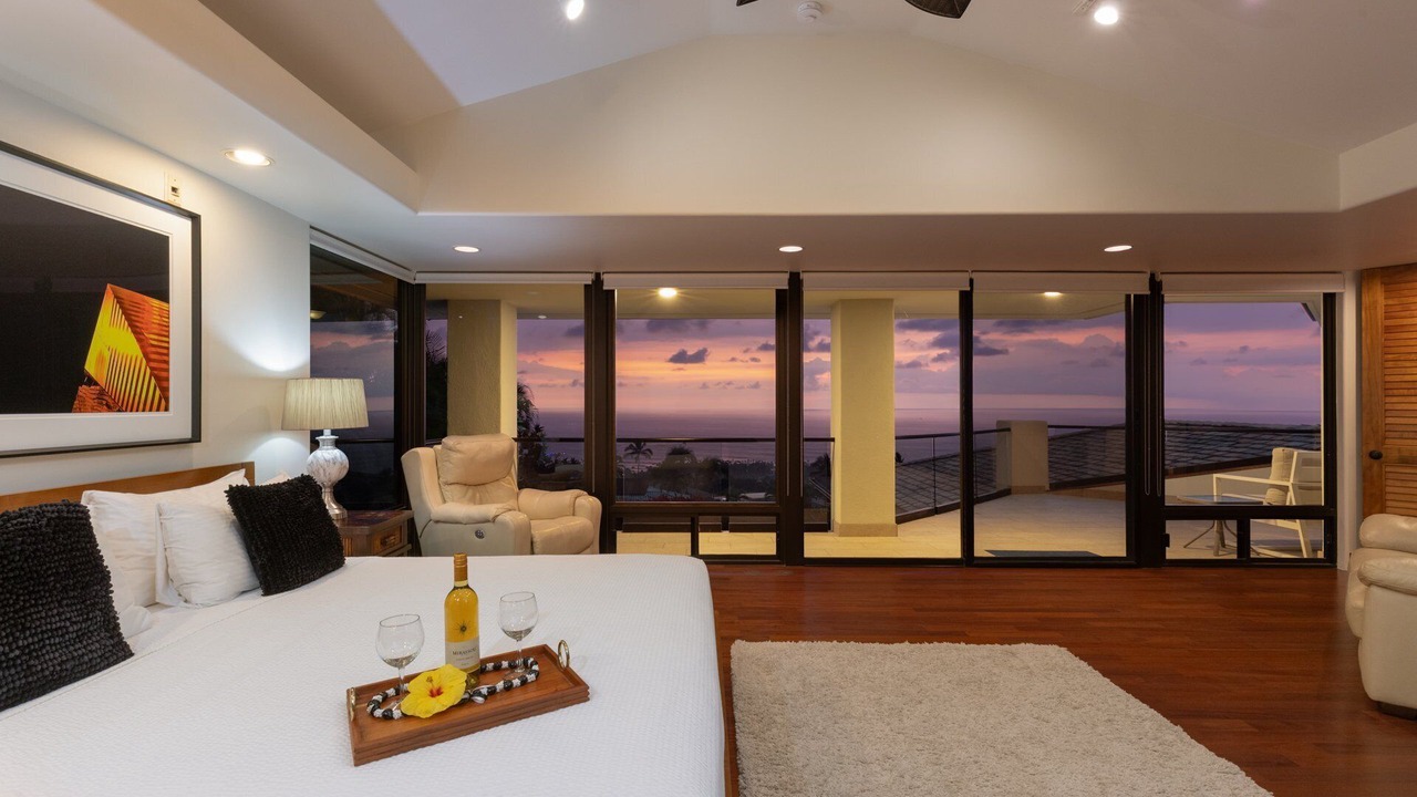 Photo of Bedroom in Kahaluu-Keauhou