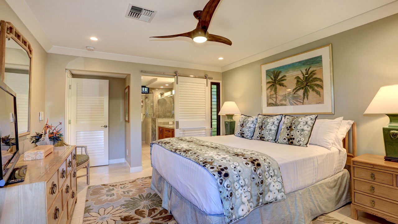 Photo of Bedroom in Wailea