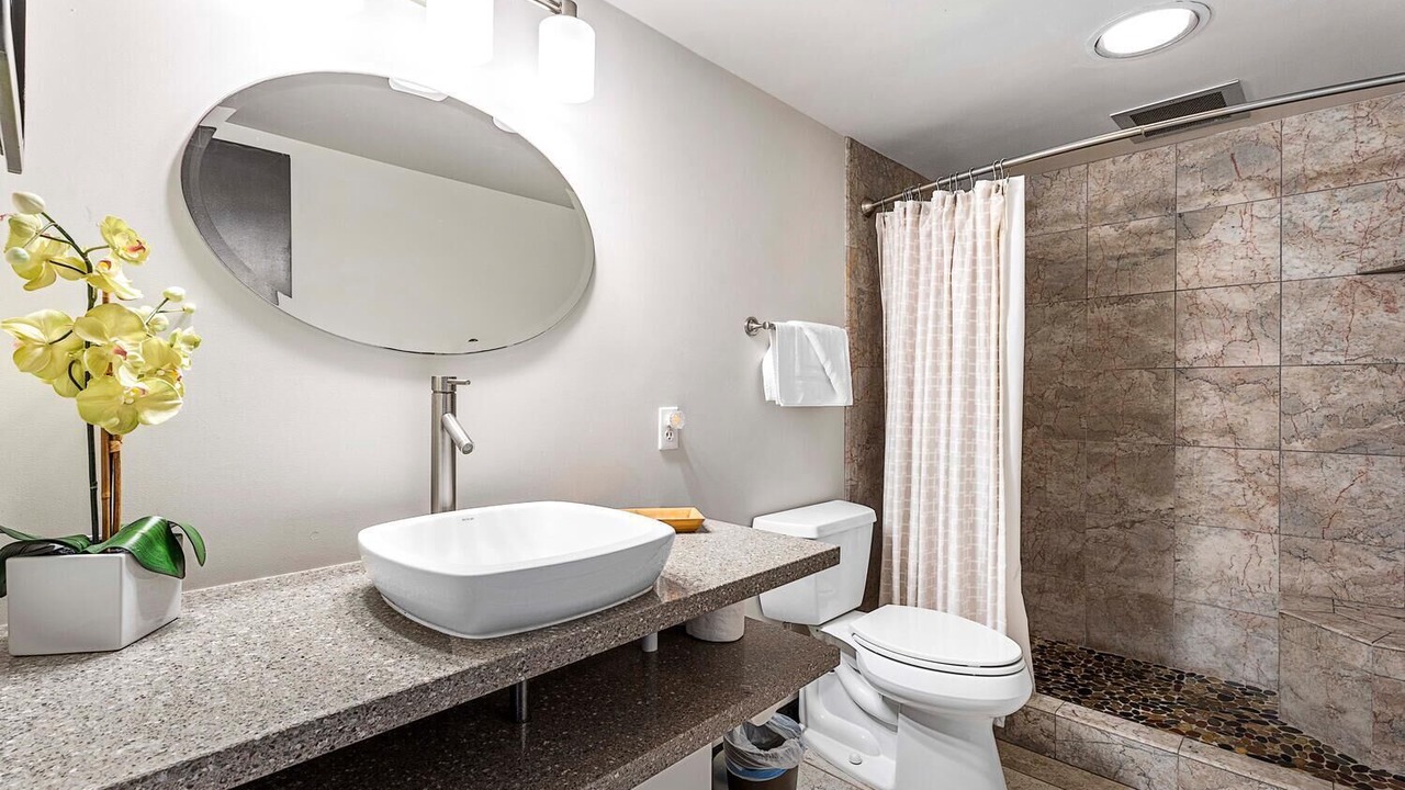Photo of Bathroom in Kailua-Kona