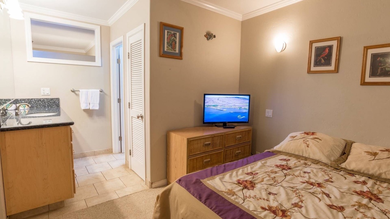 Photo of Bathroom in Kahana
