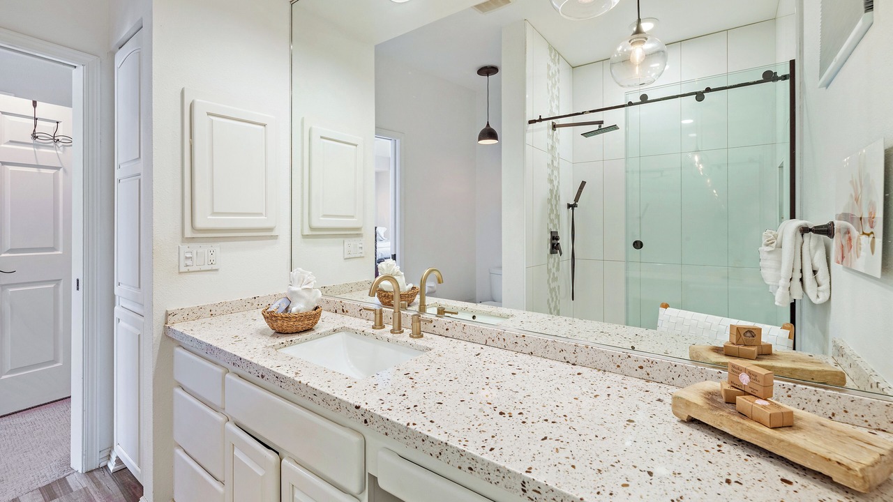 Photo of Bathroom in Napili