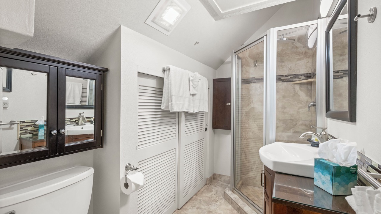 Photo of Bathroom in Kaanapali