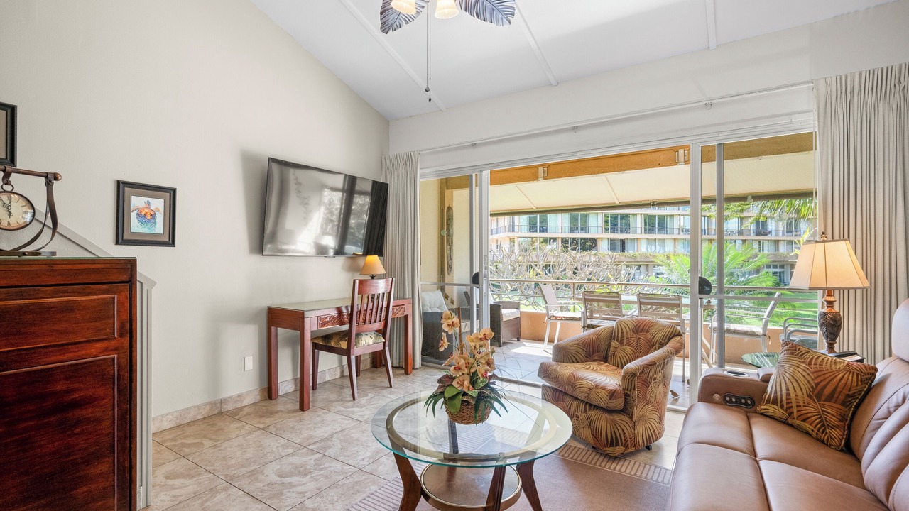 Photo of Livingroom in Kaanapali