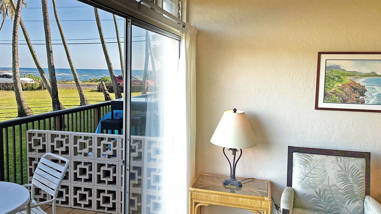 Photo of Livingroom in Poipu