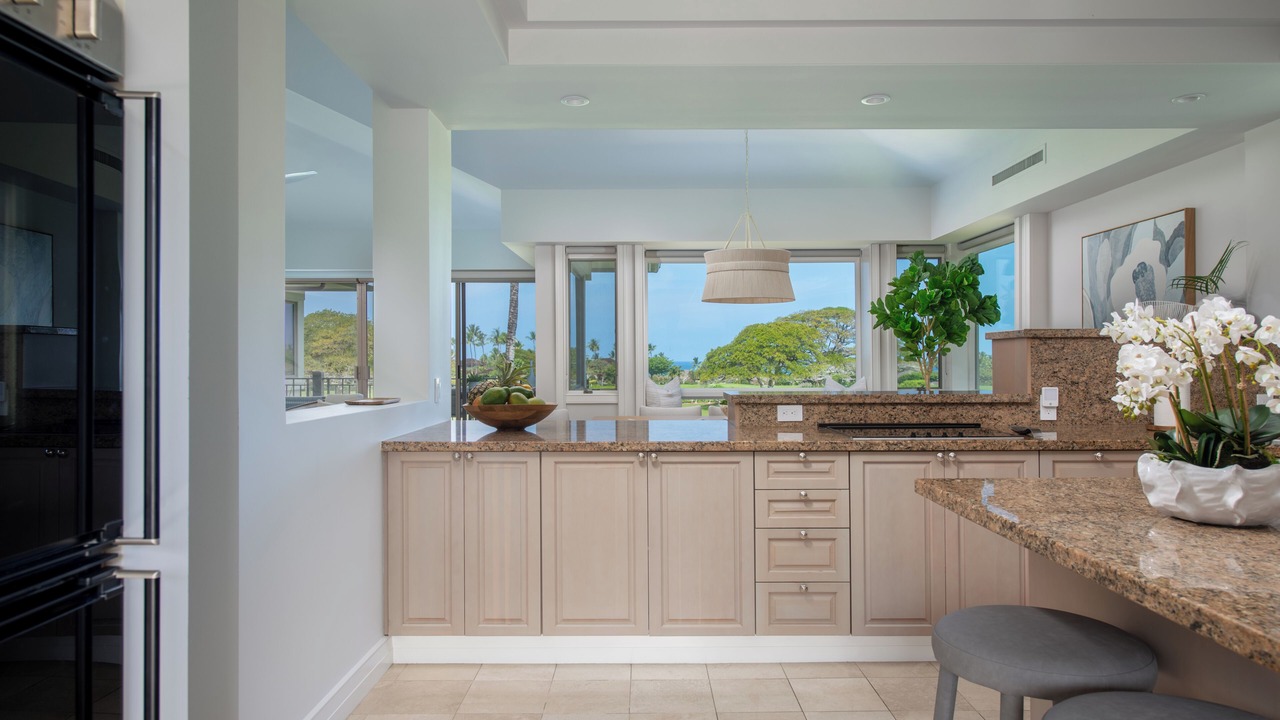 Photo of Kitchen in Kaupulehu