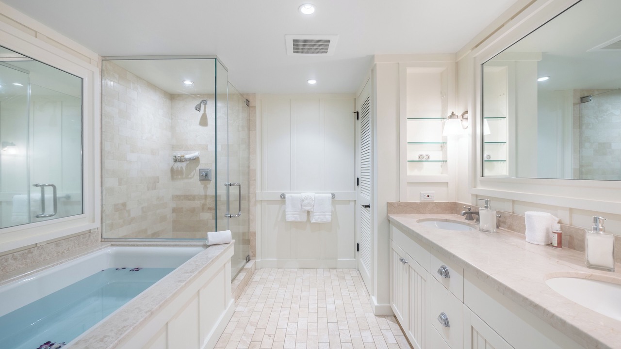 Photo of Bathroom in Kahuku