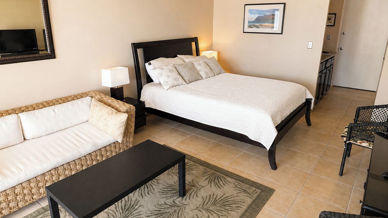 Photo of Bedroom in Waikiki