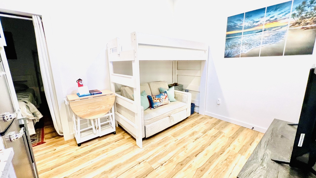 Photo of Bedroom in Laie