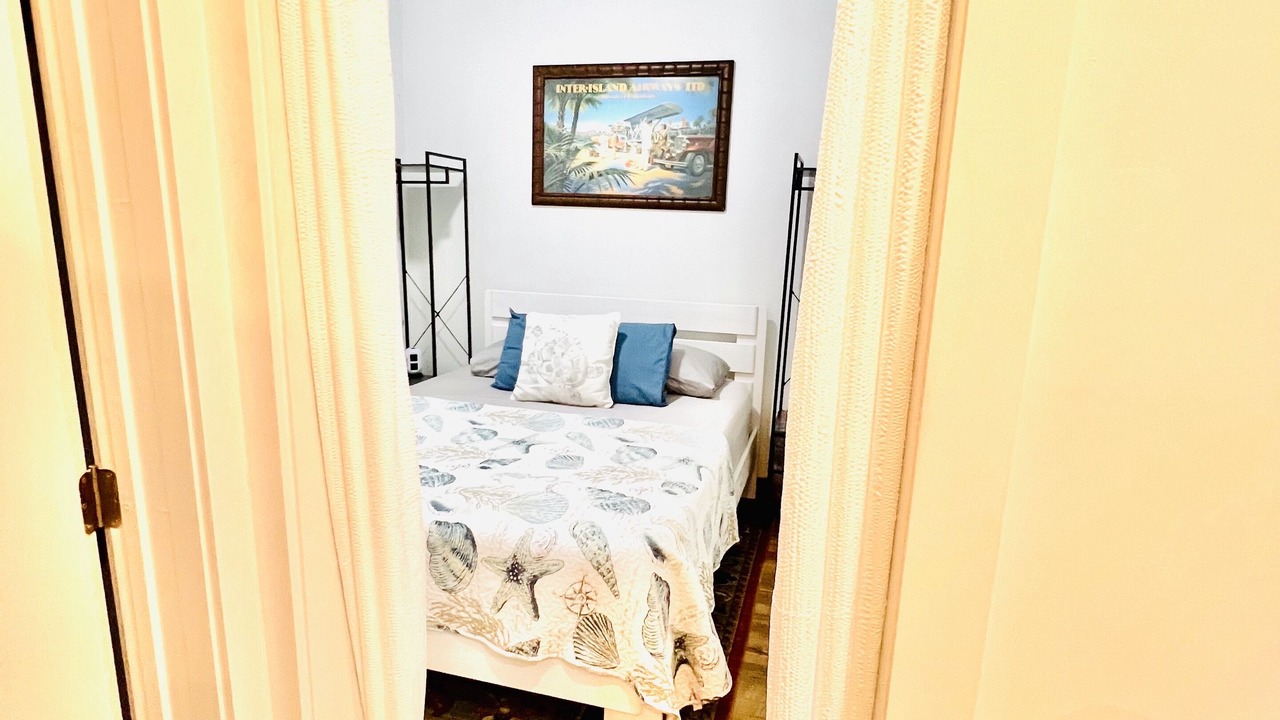 Photo of Bedroom in Laie