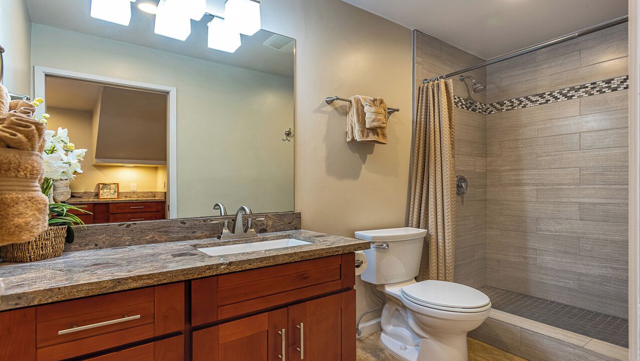 Photo of Bathroom in Wailea