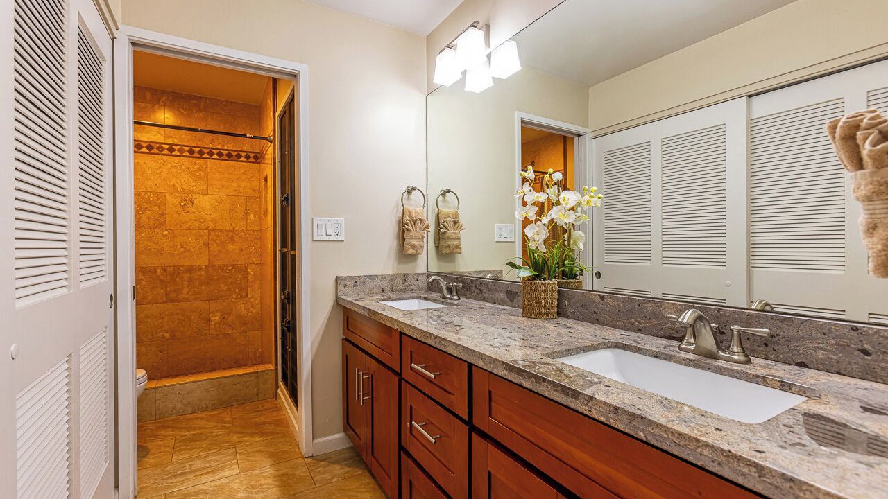 Photo of Bathroom in Wailea