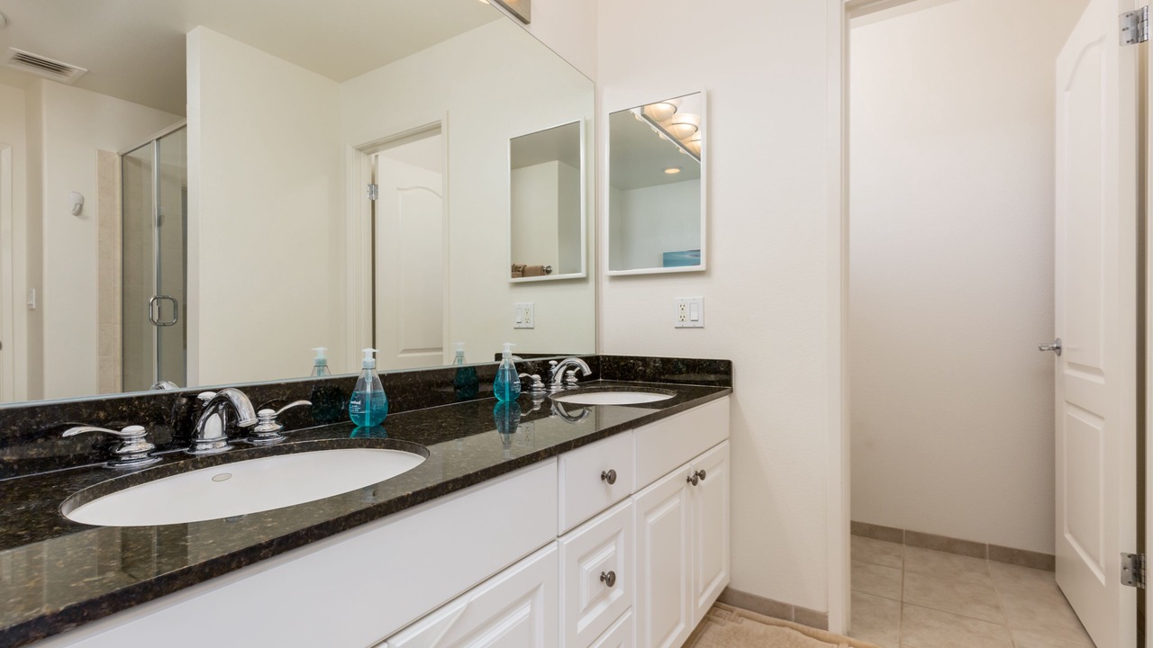 Photo of Bathroom in Ko Olina