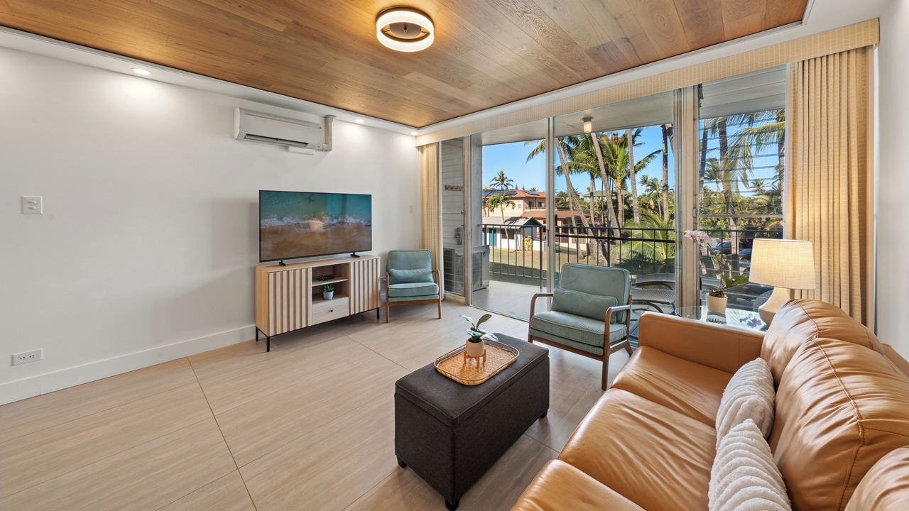 Photo of Livingroom in Kuau