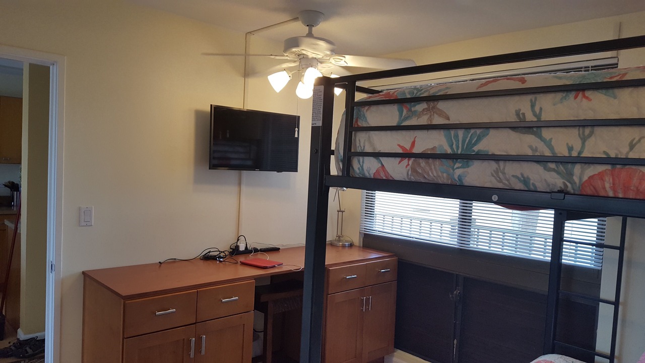 Photo of Bedroom in Kahana