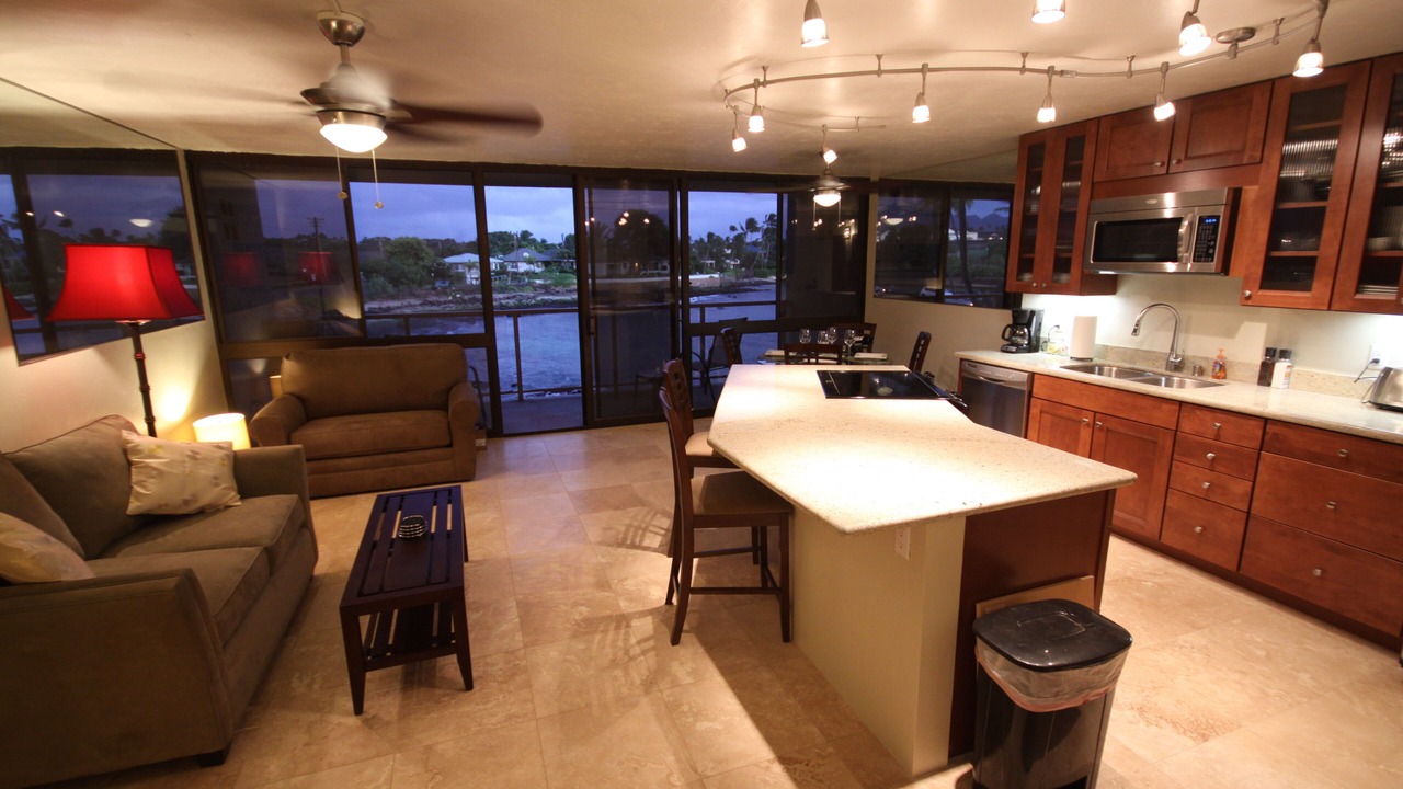 Photo of Bedroom in Poipu