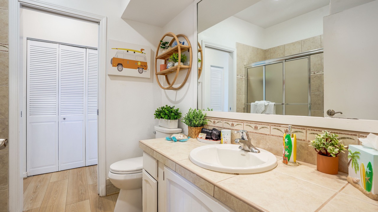 Photo of Bathroom in Wailua