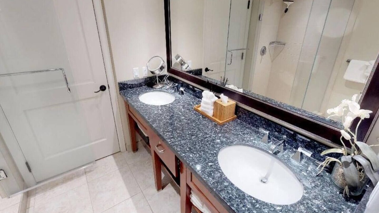 Photo of Bathroom in Honokowai