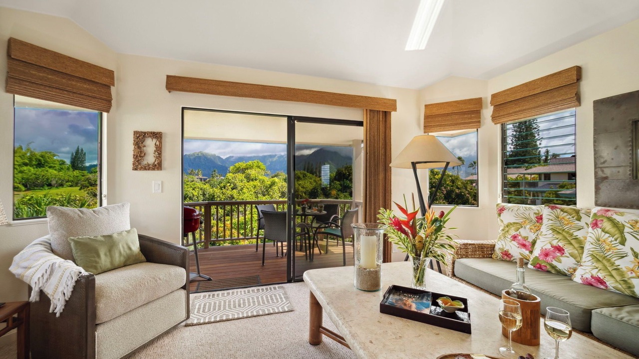 Photo of Livingroom in Princeville