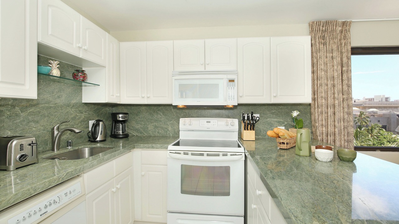Photo of Kitchen in Waikiki