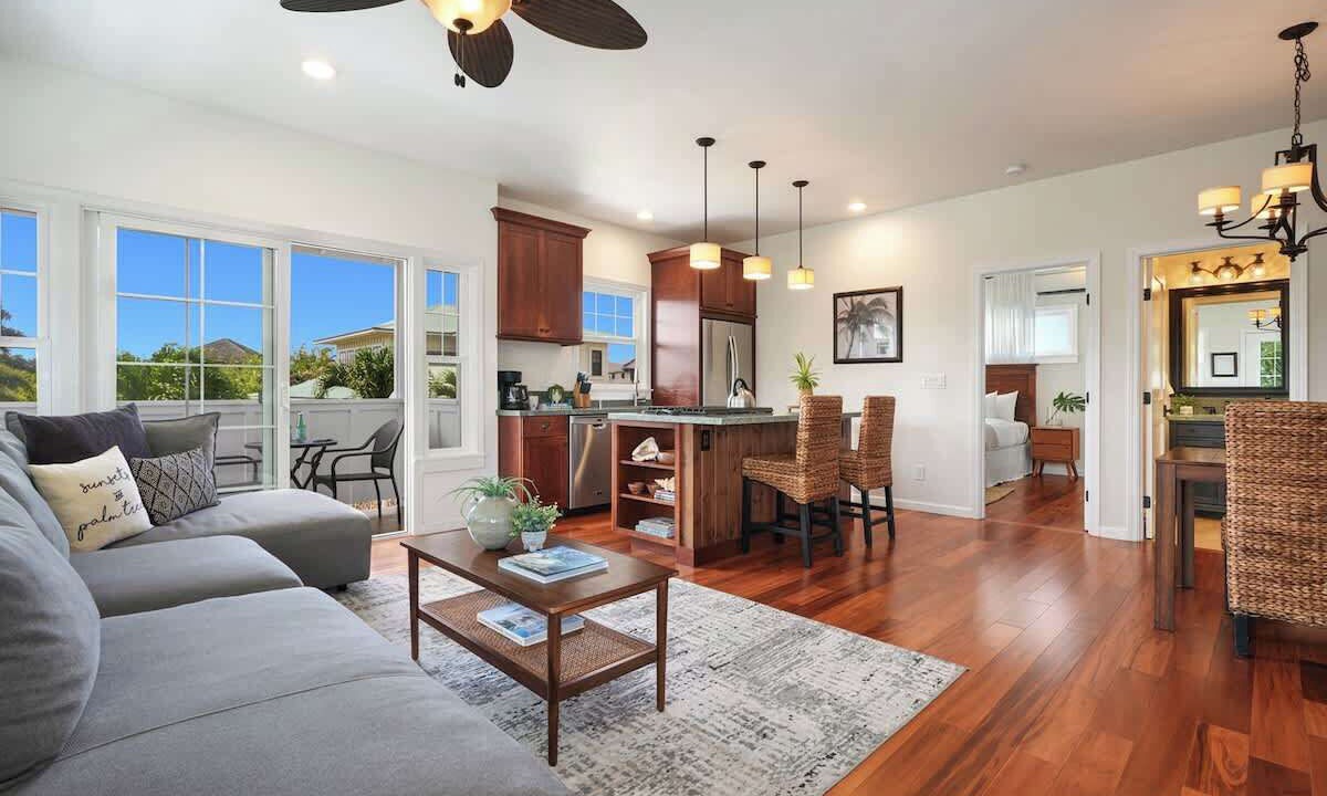 Photo of Livingroom in Poipu