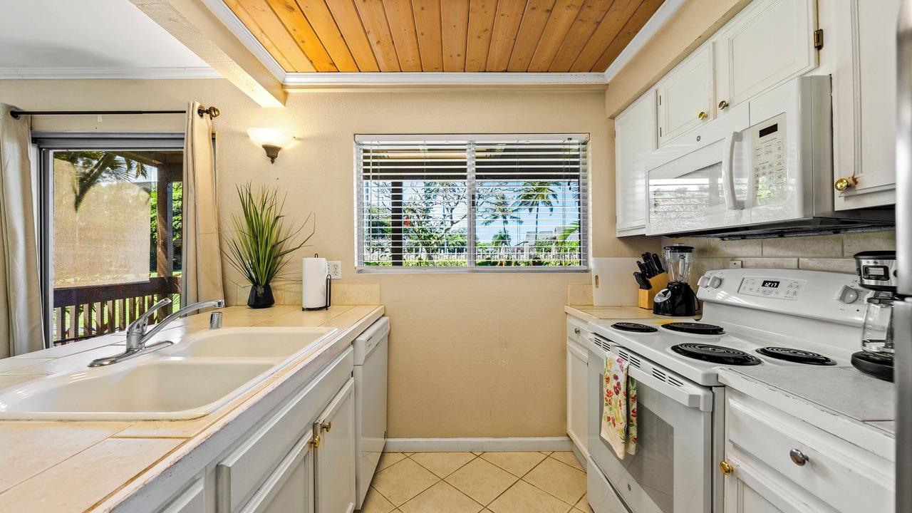 Photo of Kitchen in Princeville
