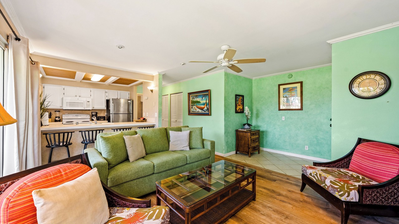 Photo of Livingroom in Princeville