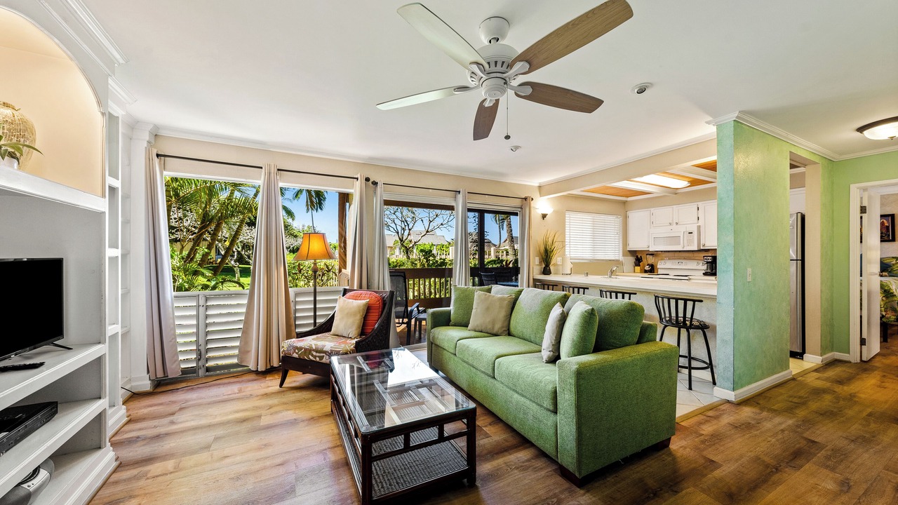 Photo of Livingroom in Princeville