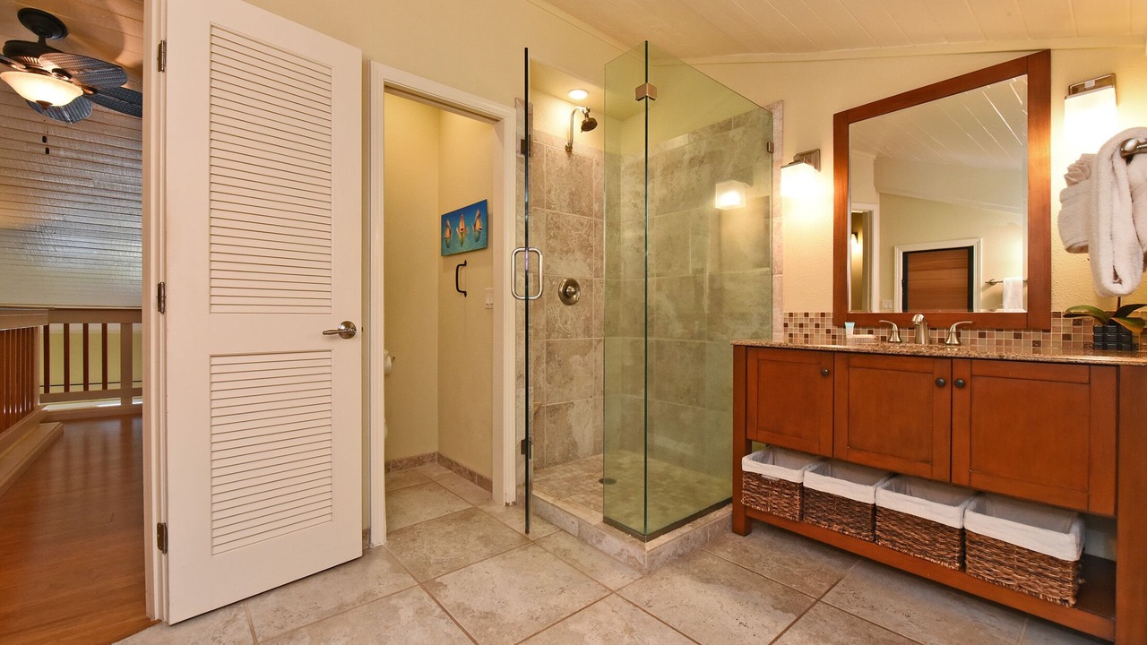 Photo of Bathroom in Napili