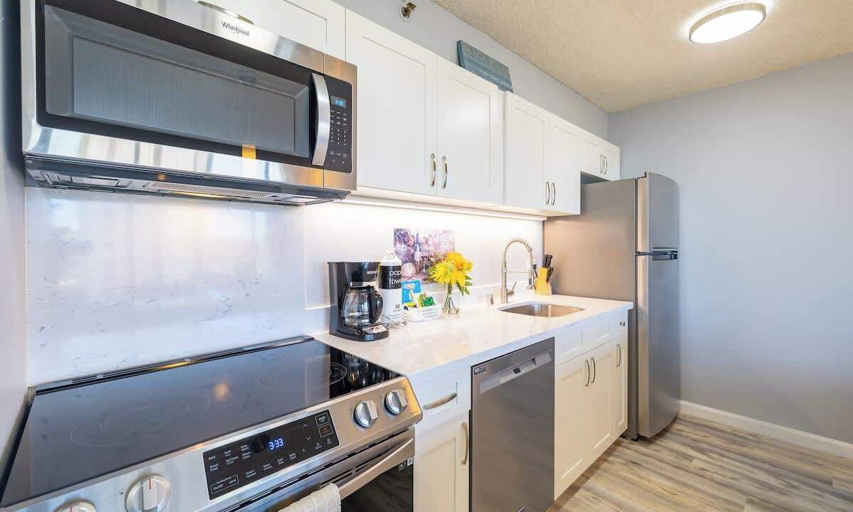 Photo of Kitchen in Waikiki