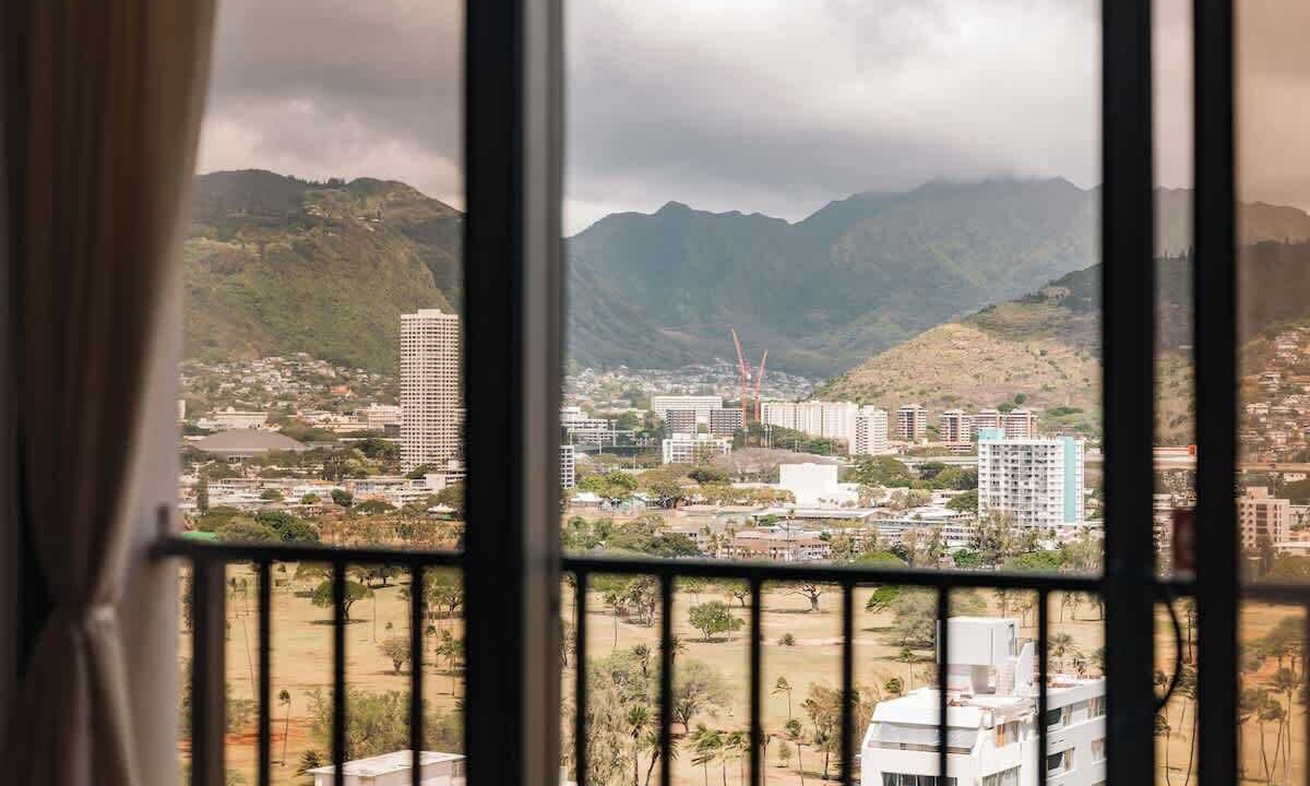 Photo of Bedroom in Waikiki