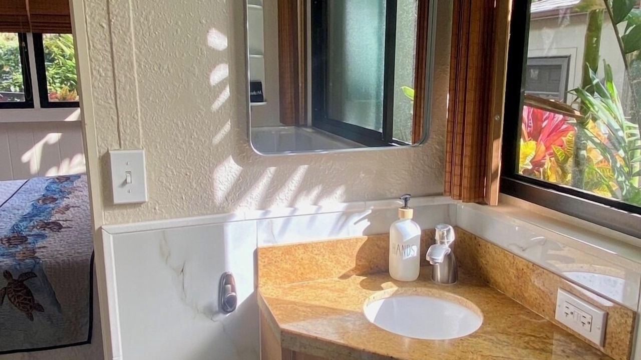 Photo of Bathroom in Napili