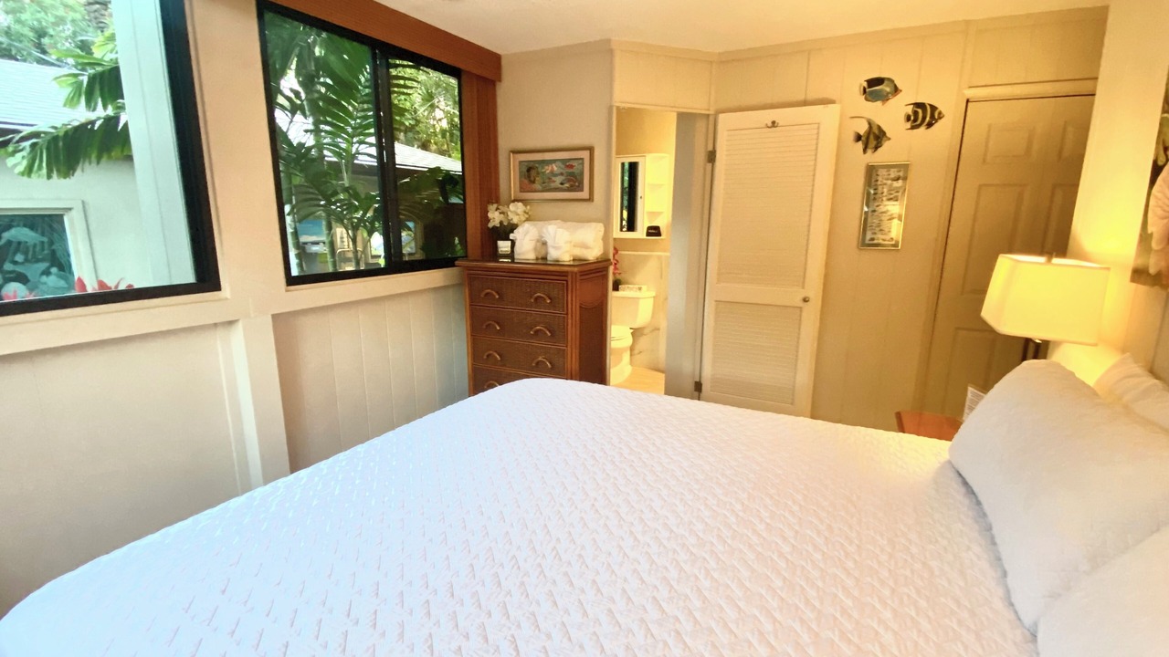 Photo of Bedroom in Napili